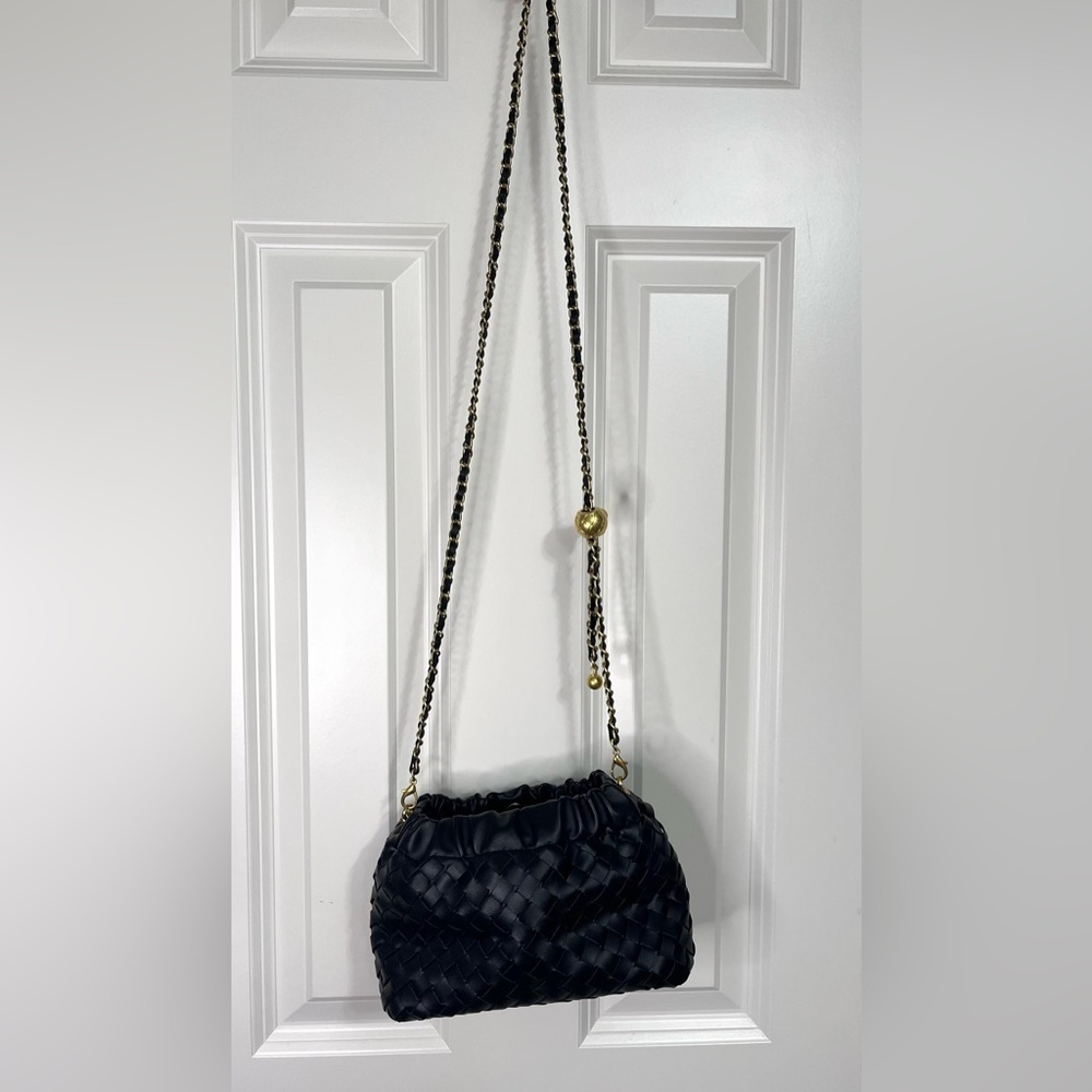 NWOT MacRae & Co. Woven Faux Leather Crossbody Bag
